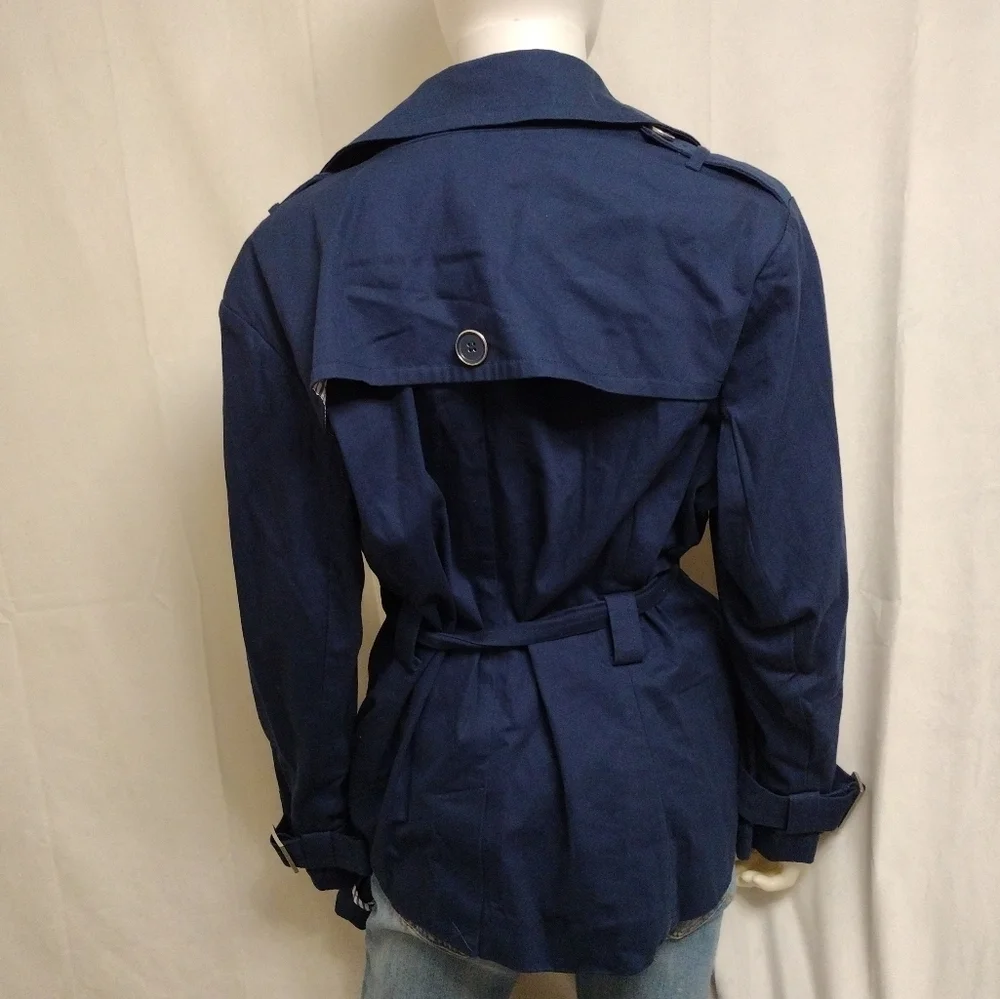 Joan Rivers Coat - Picture 6 of 10